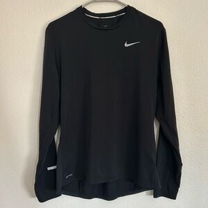Black Nike Dri-Fit Men’s - Medium
